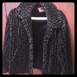 Tace Leopard Coat